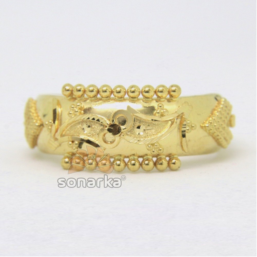 South Indian Style Gold Band (Ring)